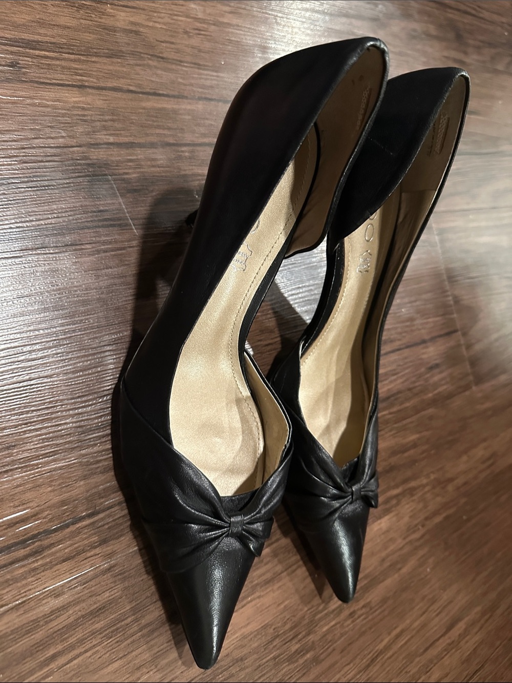 Aldo Black Pointed-Toe Knot Pumps